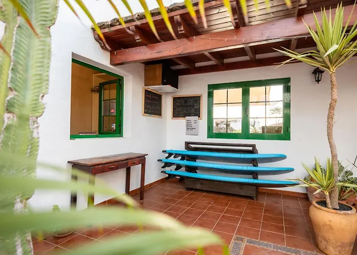 Surfescape Fuerteventura Bed & Breakfast 4*